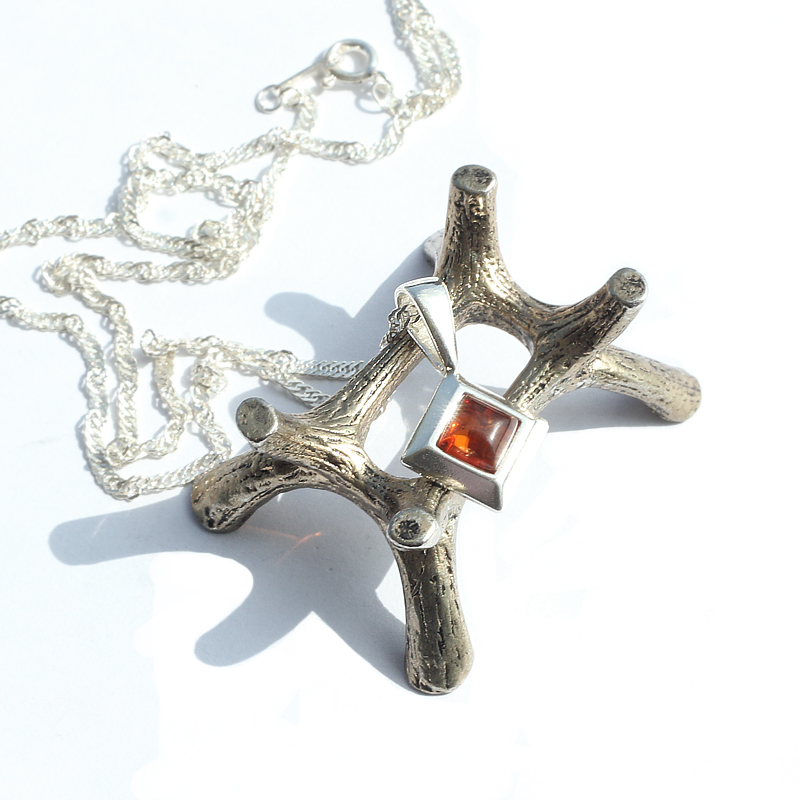 호박 펜던트 목걸이 HSNE-201009 CQ